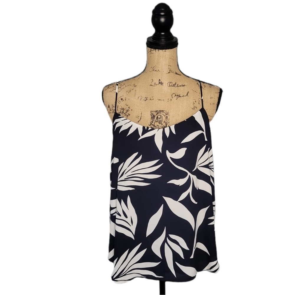 Loft Women's Blue and White Leaf Pattern Razer Back Spaghetti Strap Top Medium